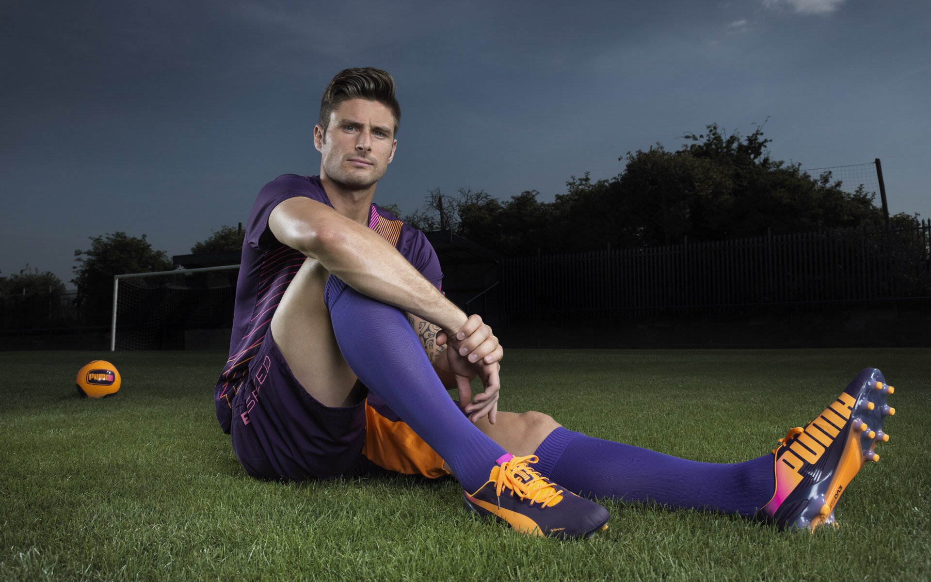 “安赫尔·巴尔博萨的反应速度与精准突破,成为美洲狮队的得分关键”